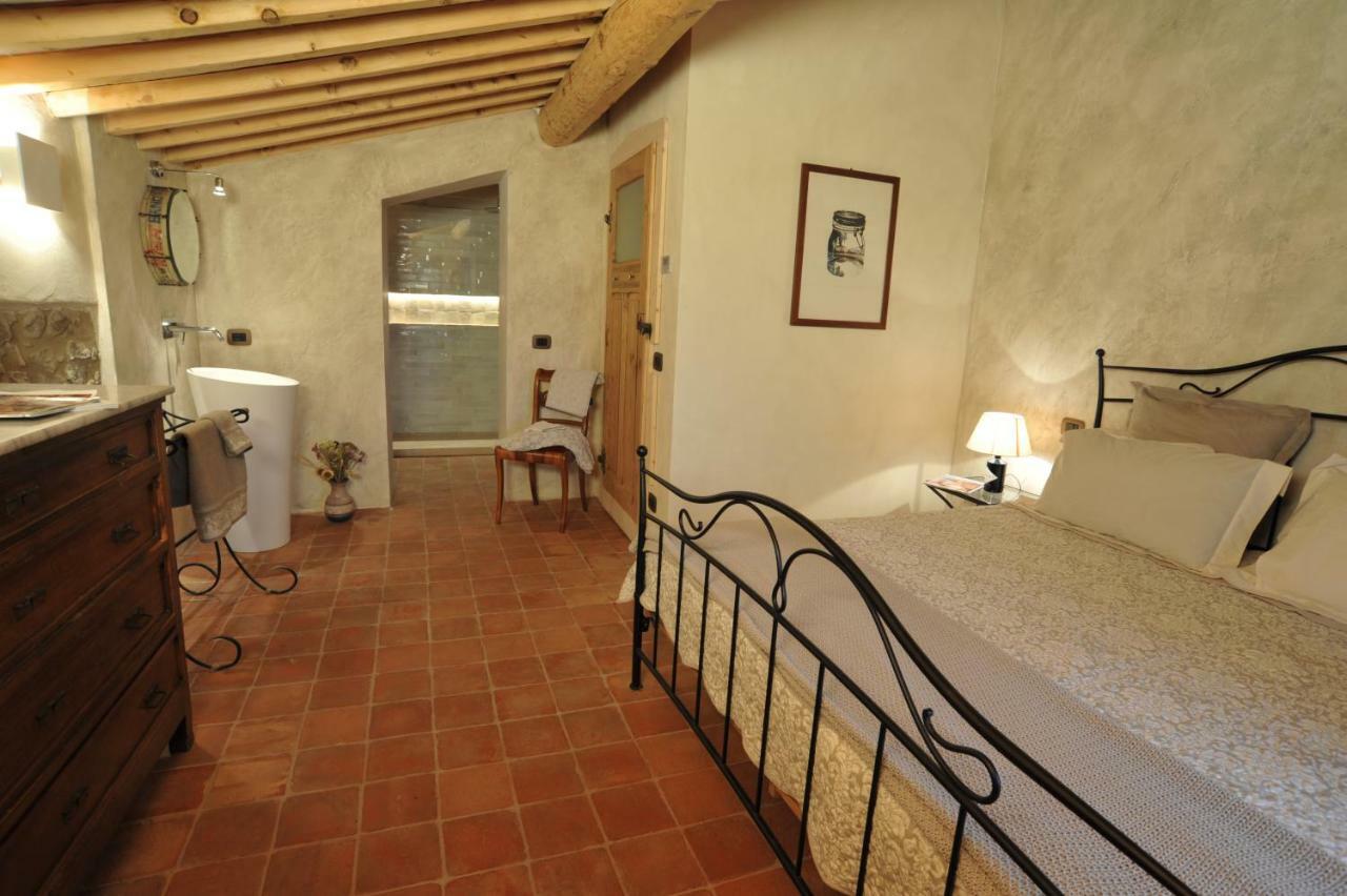 Podere Ripi โวลแตร์รา ภายนอก รูปภาพ